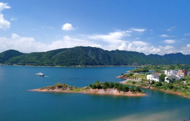 浙江杭州千岛湖景区一日游(穿越千岛湖中心湖区梅峰岛
