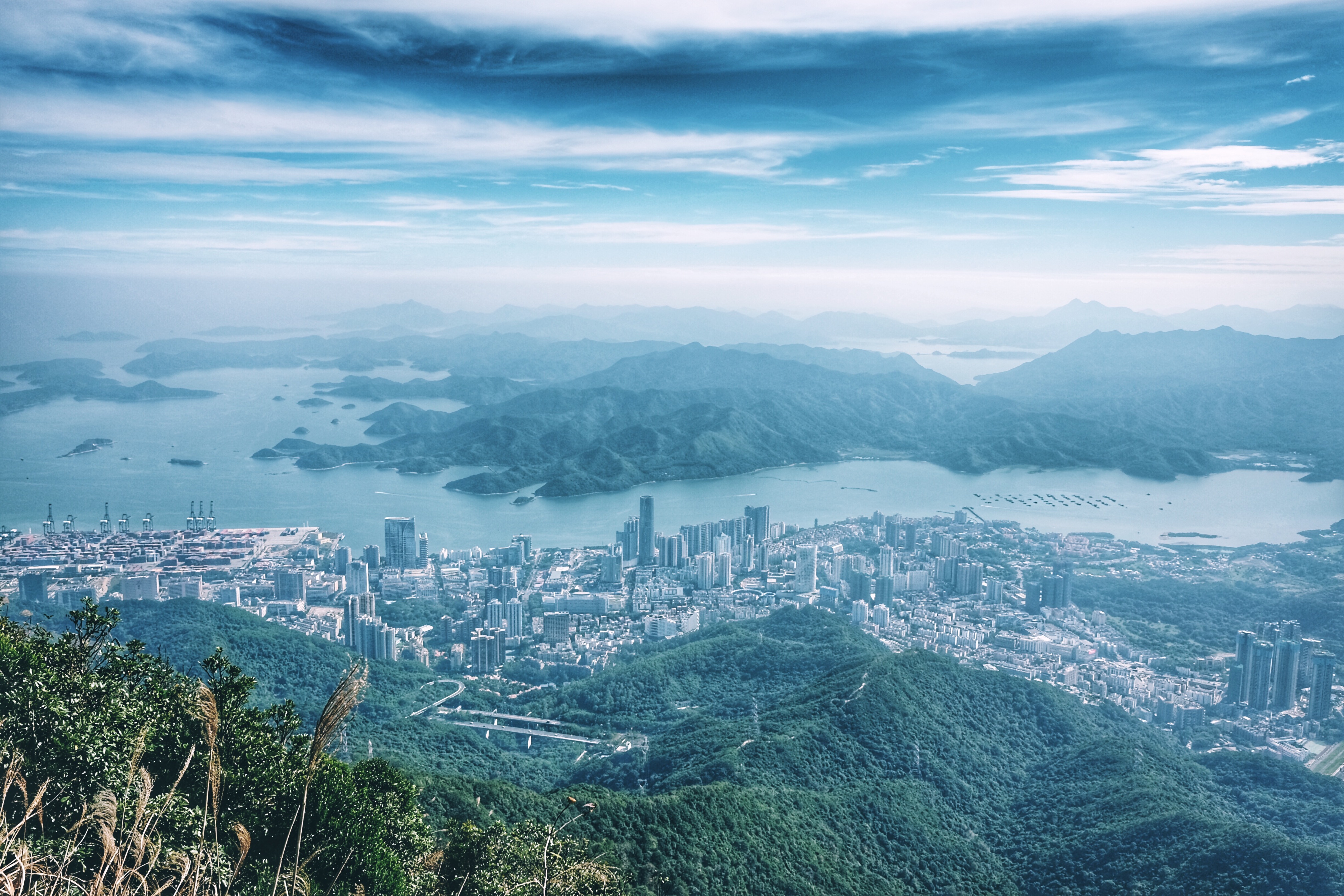 深圳梧桐山徒步怎么走，深圳梧桐山经典徒步路线，深圳梧桐山徒步攻略