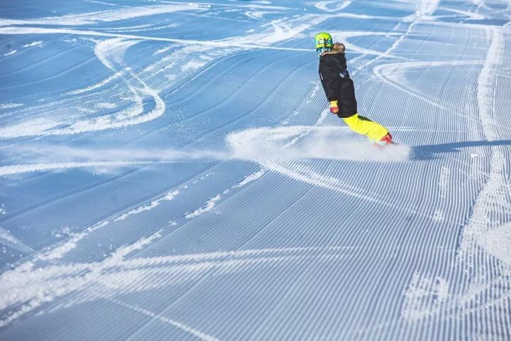 北大壶滑雪度假村的雪道具体情况,最好详细点!跪求各位大侠!