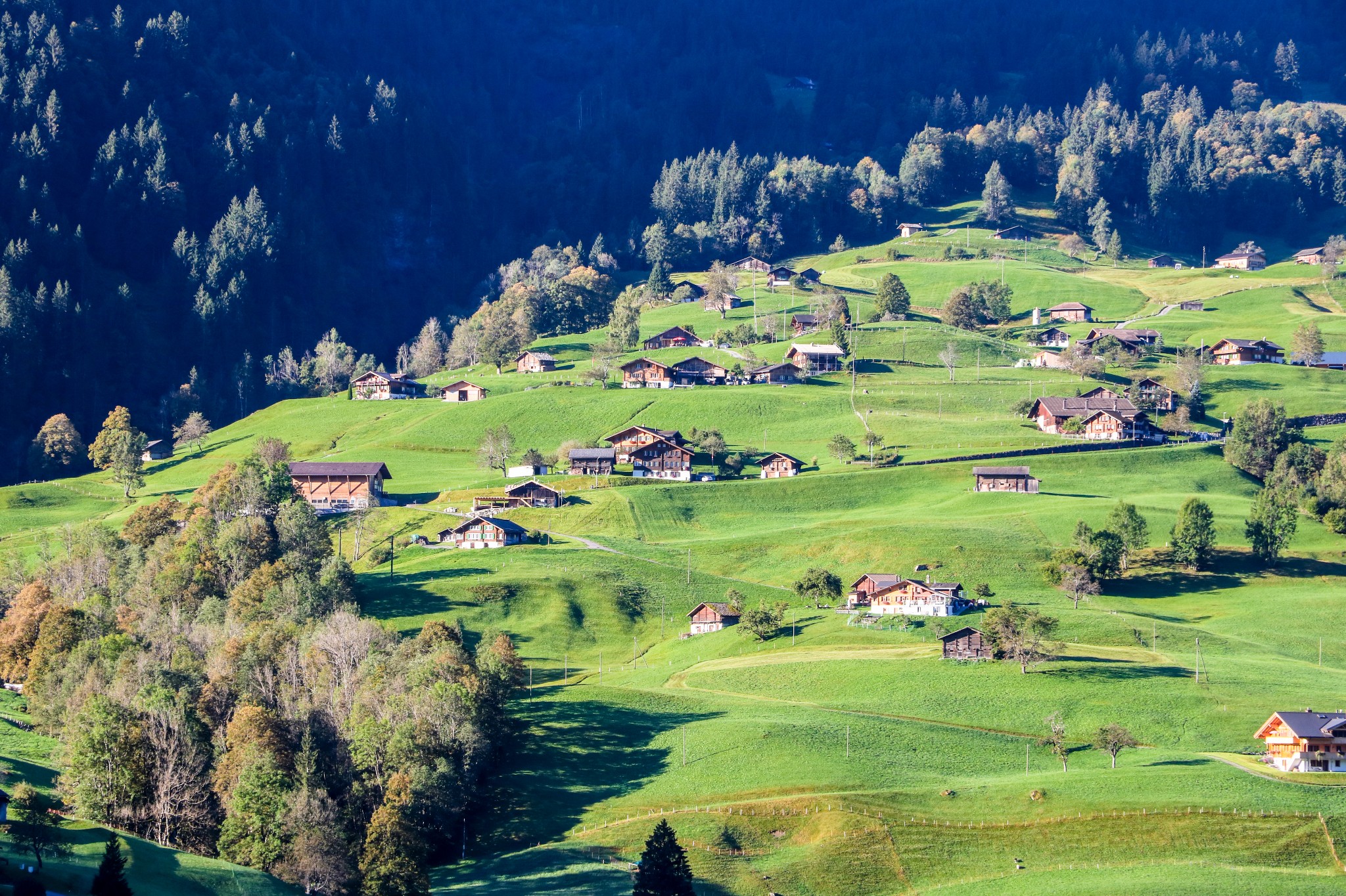 瑞士最美小鎮在這 少女峰山腳下的格林德瓦
