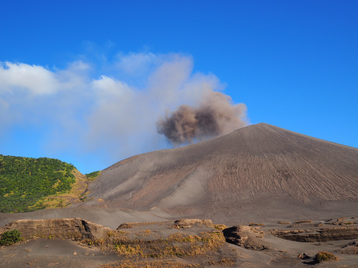 【活动】想要观赏伊苏尔火山,最合适的行程应该怎么安排?