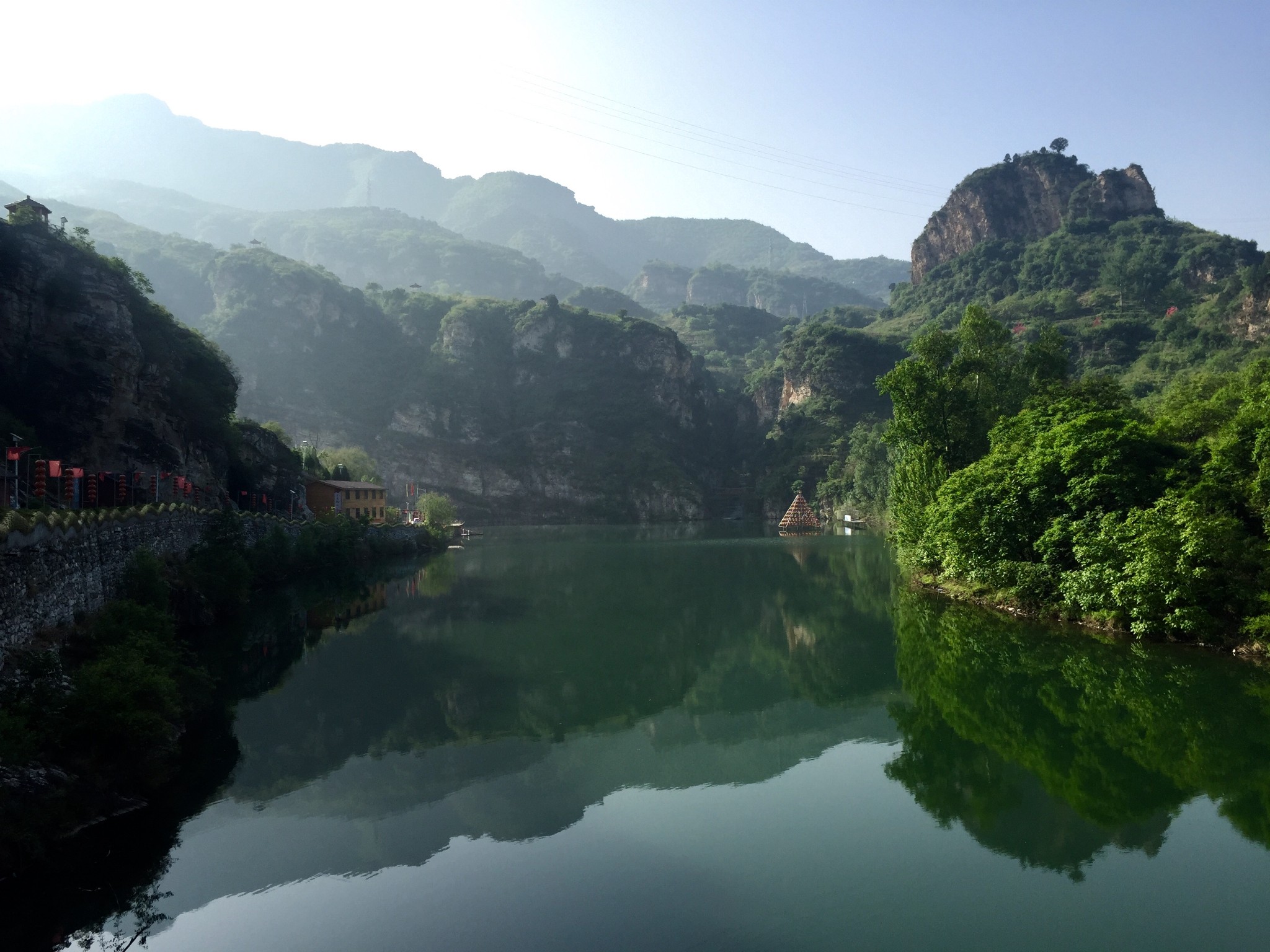 山野寻花之山水人家金水湖景区