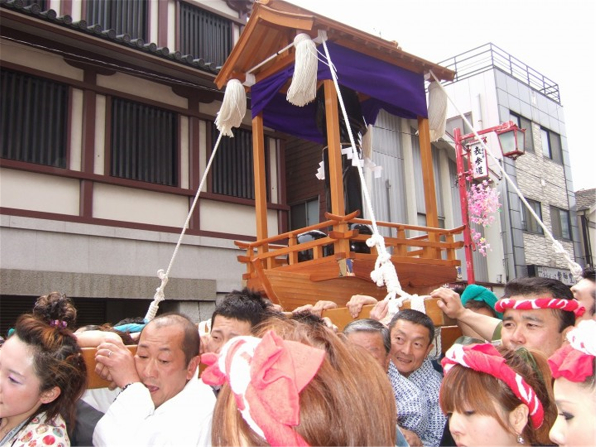 日本人最爱的热闹时刻!祭典节庆贯穿整年停不下来!