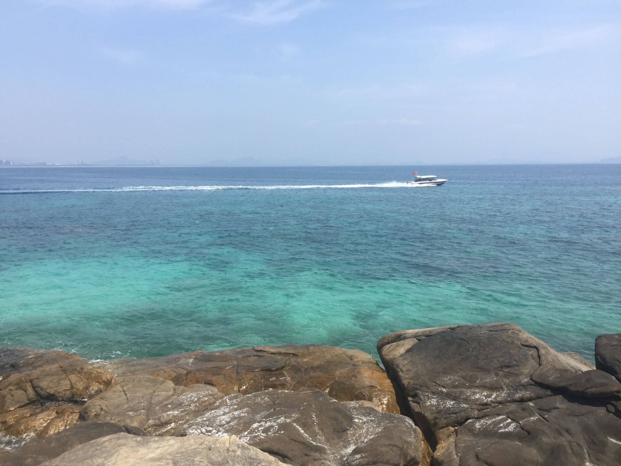 蜈支洲岛旅游风景区      