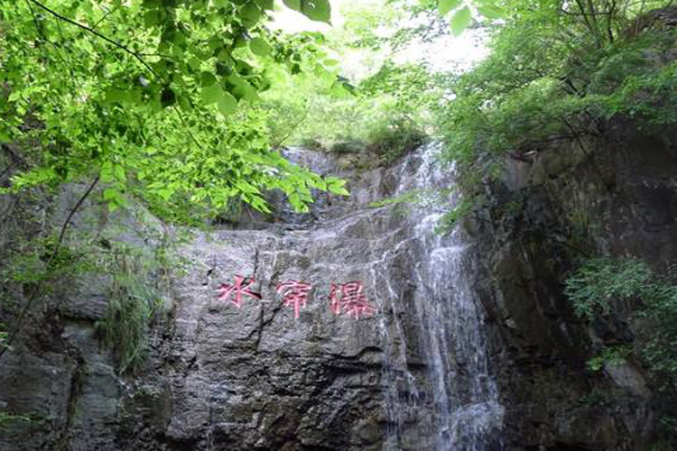 北京十渡风景区东湖港大峡谷 七彩玻璃栈道 峡谷玻璃漂流一日游