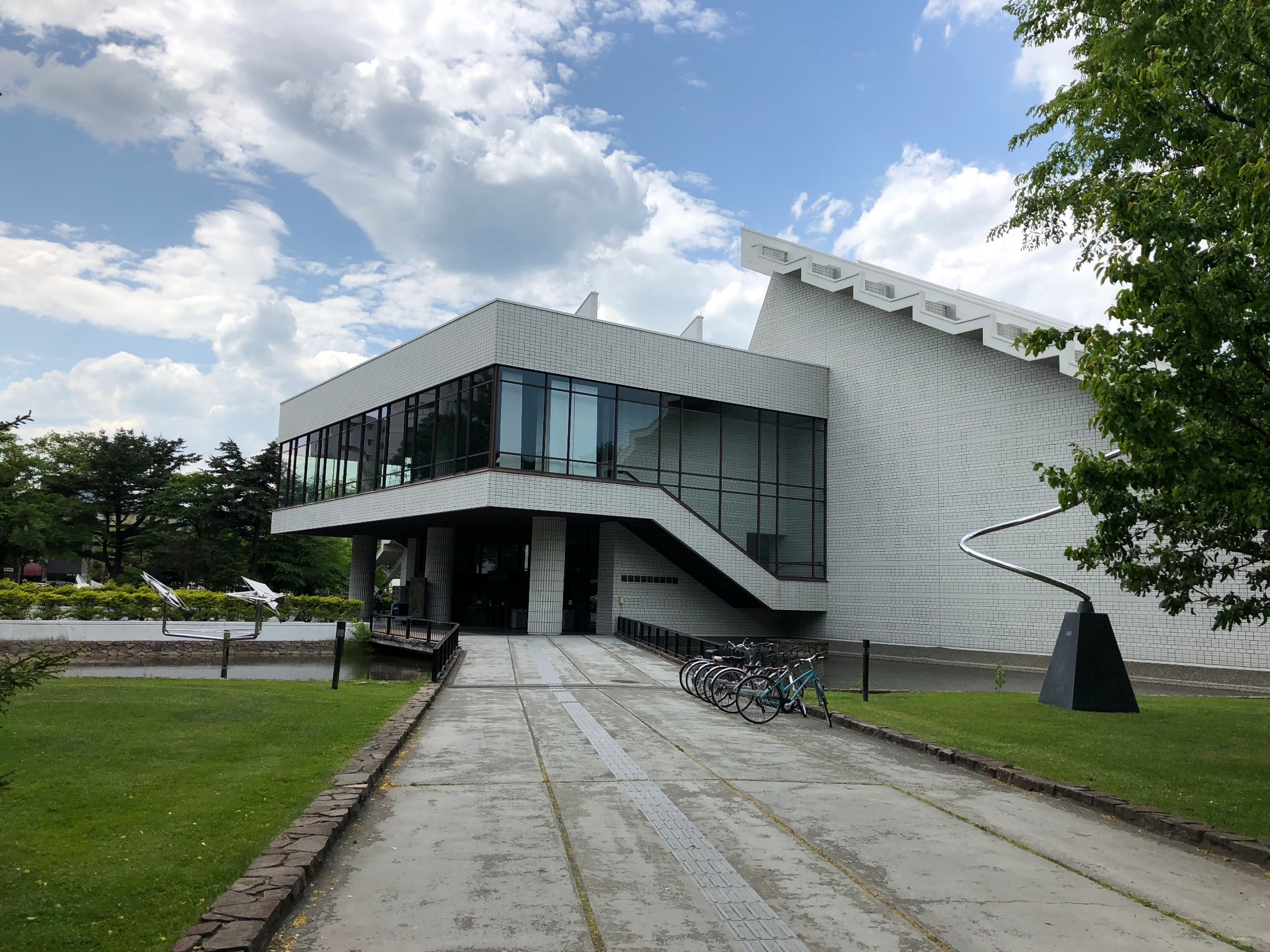 北海道立近代美术馆(hokkaido museum of modern art)