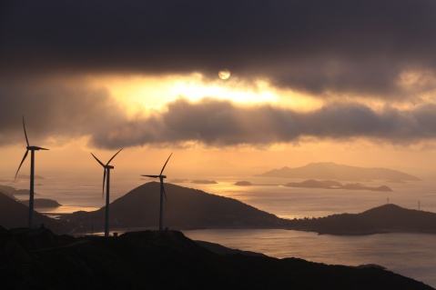 “人不多，花钱少，好玩，还交通方便”的旅行地，到底存在吗？还是这只是一个可笑的伪...