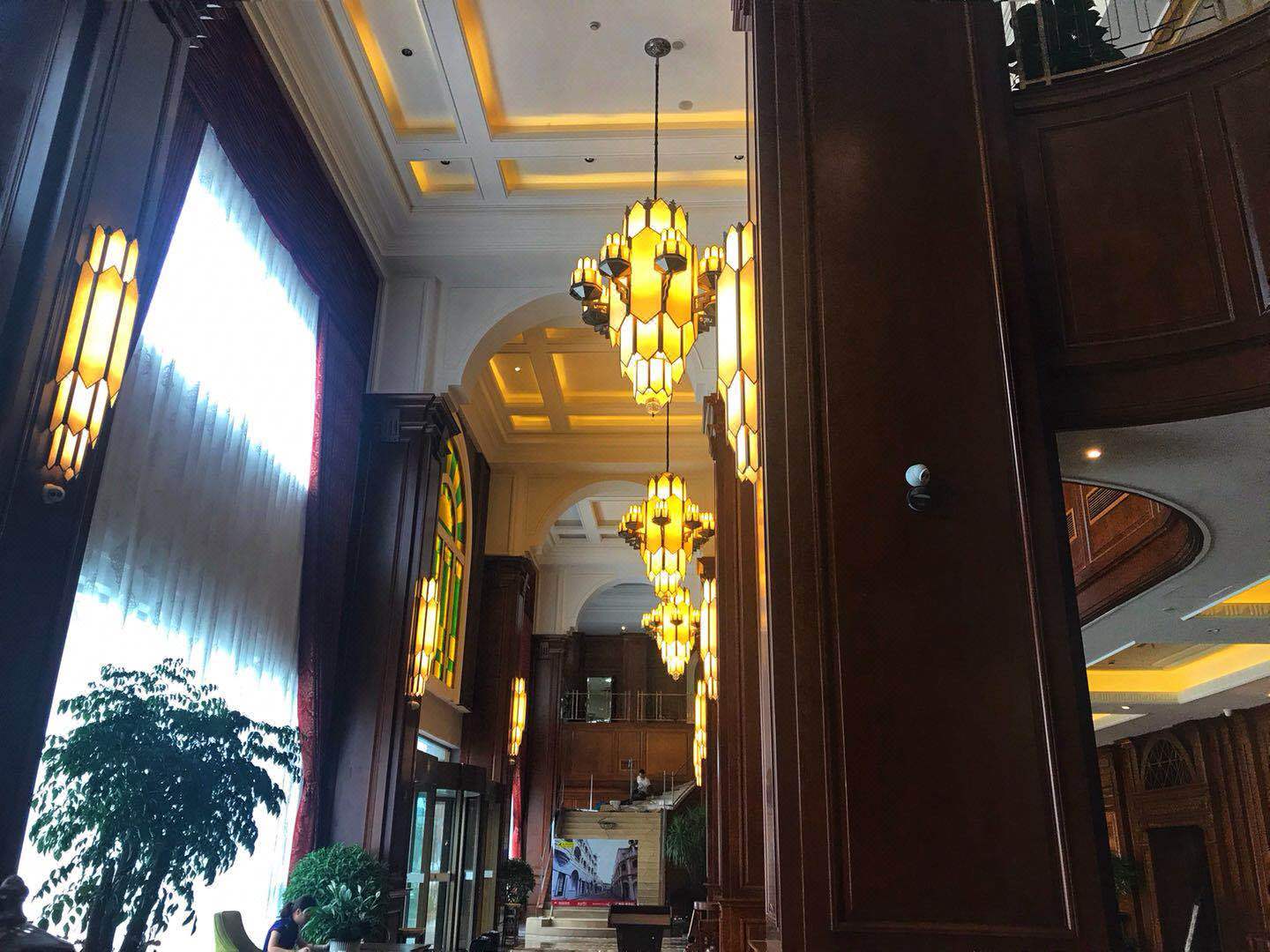 横店影视城百老汇大厦(原梦外滩酒店)
