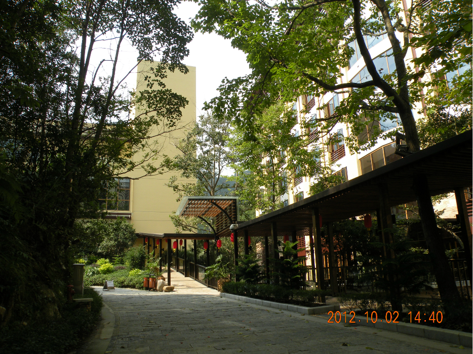 小池城区人口_小池古诗配画图片(3)
