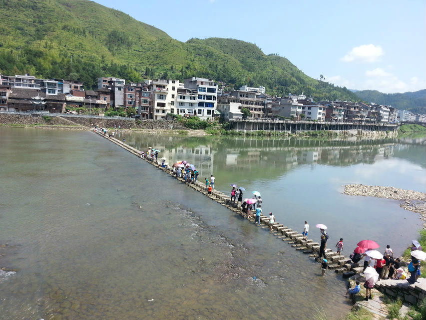 仕阳龟湖人口_人口普查图片