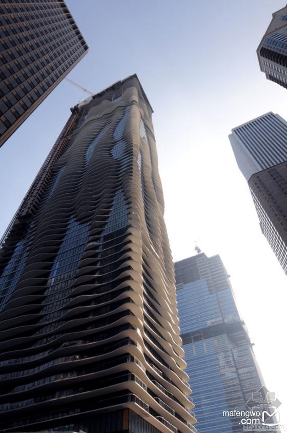 marinacity,shiraishimarina marina city - 俗称玉米大楼 (河北侧)