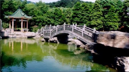 苏仙岭是湖南省人民政府首批公布省级风景名胜区之一.