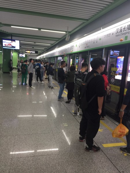 怎么坐地铁去长隆 wKgBZ1oYIrqAHnDdAAwkwNGiNAM26.jpeg?imageView2%2F2%2Fw%2F600%2Fh%2F600%2Fq%2F90