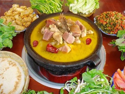 丽江腊排骨,黑山羊,三文鱼,野生菌,鸡豆凉粉,火塘土鸡