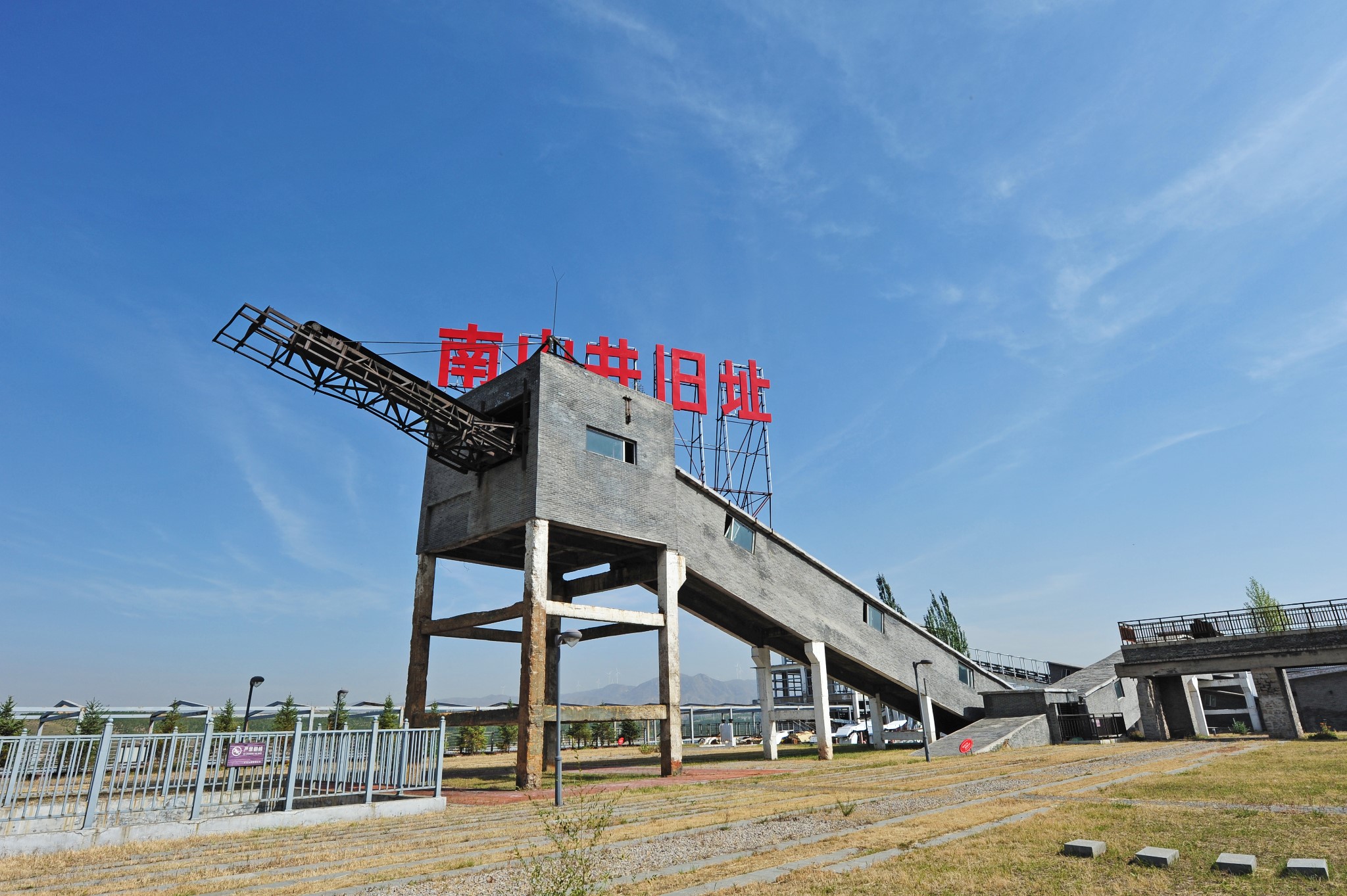 太原人口为什么变少_太原植物园(2)