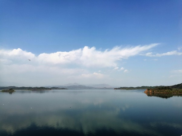 密云水库简介和作用介绍 wKgBZ1oziNiAAR-mAAc0nFVqqPM18.jpeg?imageView2%2F2%2Fw%2F600%2Fh%2F600%2Fq%2F90