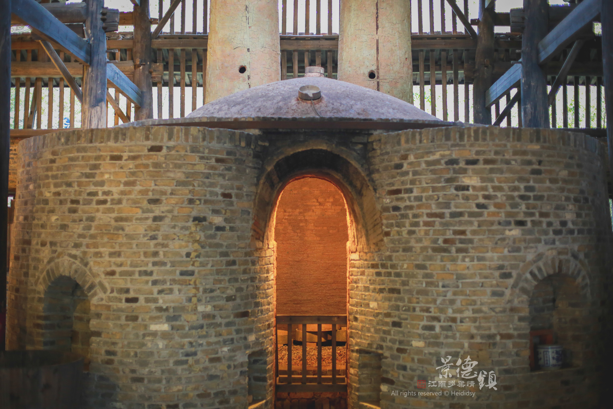 馒头窑,两个小眼睛突然看着像兔子