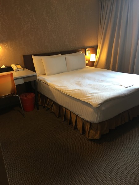 怎么样才能早上入住酒店 wKgBZ1op6dCAHOUCAAkdbAkzhqk17.jpeg?imageView2%2F2%2Fw%2F600%2Fh%2F600%2Fq%2F90