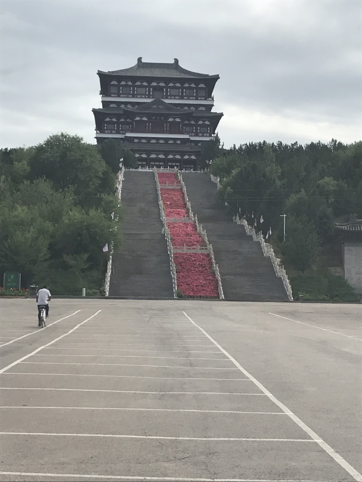 呼和浩特和林格尔县面积与人口_恋与制作人白起图片(3)