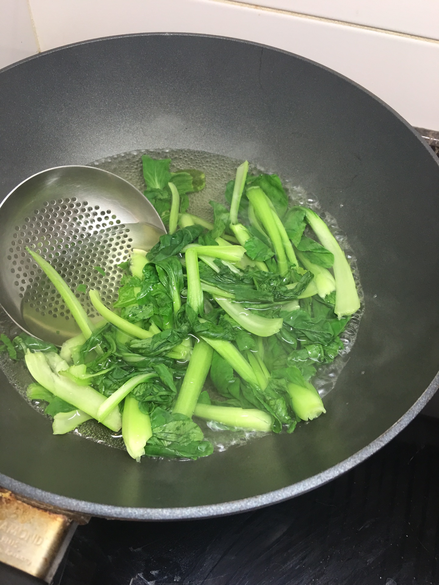 wKgBZ1mn3uuAX7feAAlTrHt8SoQ31.jpeg?imageView2%2F2%2Fw%2F680%2Fq%2F90%7CimageMogr2%2Fstrip%2Fquality%2F90