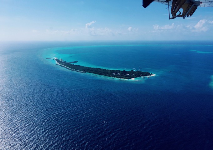 马尔代夫经济总量_马尔代夫图片风景图片