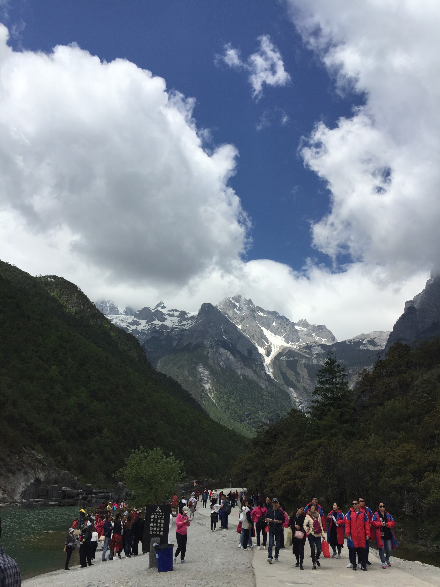 石林,九鄉),大理(蒼山洱海,才村,喜洲),麗江(古城,玉龍雪山,瀘沽湖)