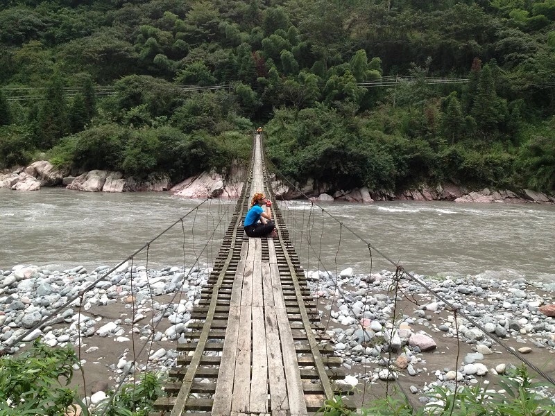 wKgBZ1jjMAuAAbFkAAQKF-mFoG499.jpeg?imageView2%2F2%2Fw%2F600%2Fh%2F600%2Fq%2F90