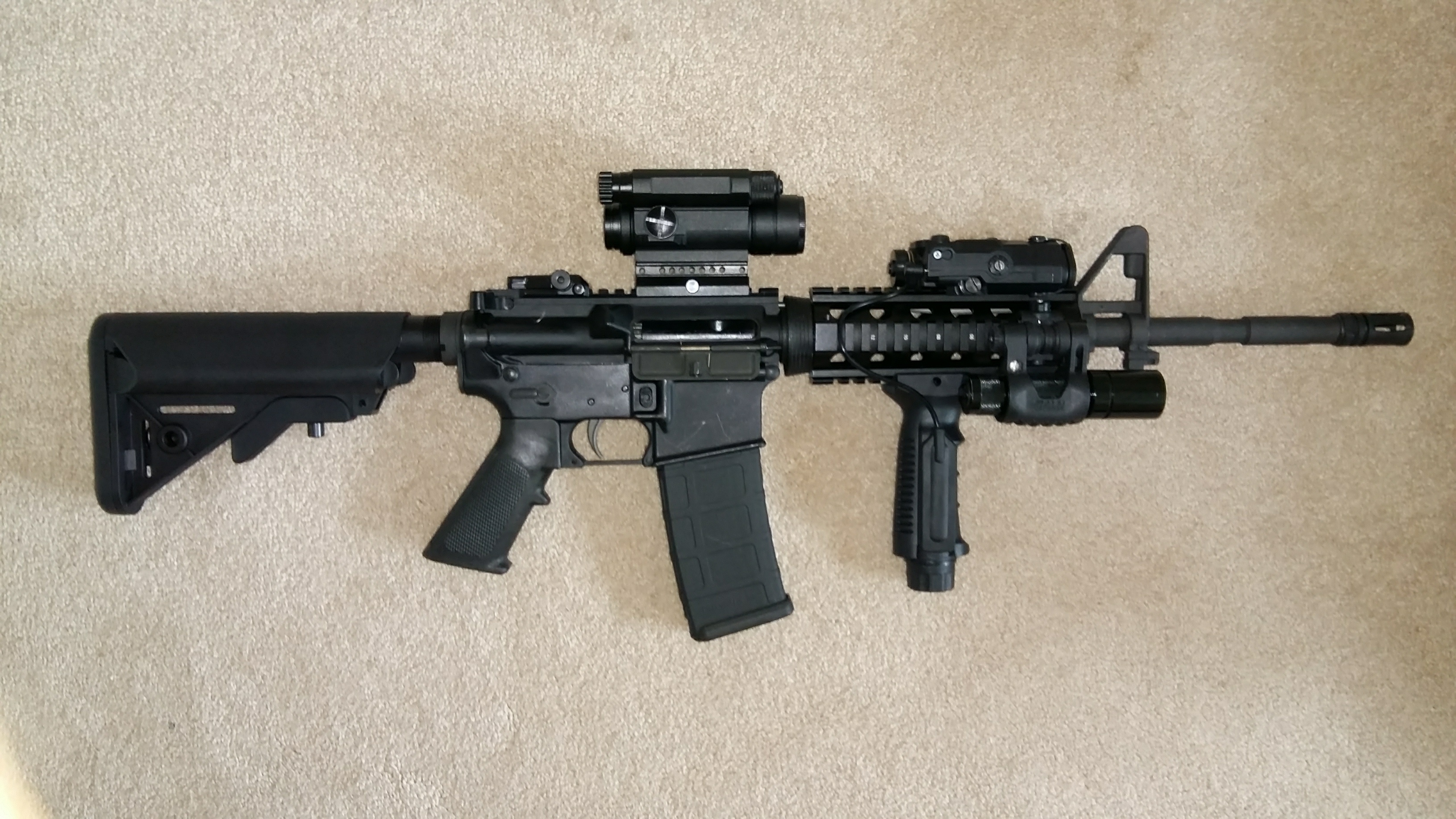 ar15(美军现役m4a1同款)半自动步枪及10 发5.56弹药