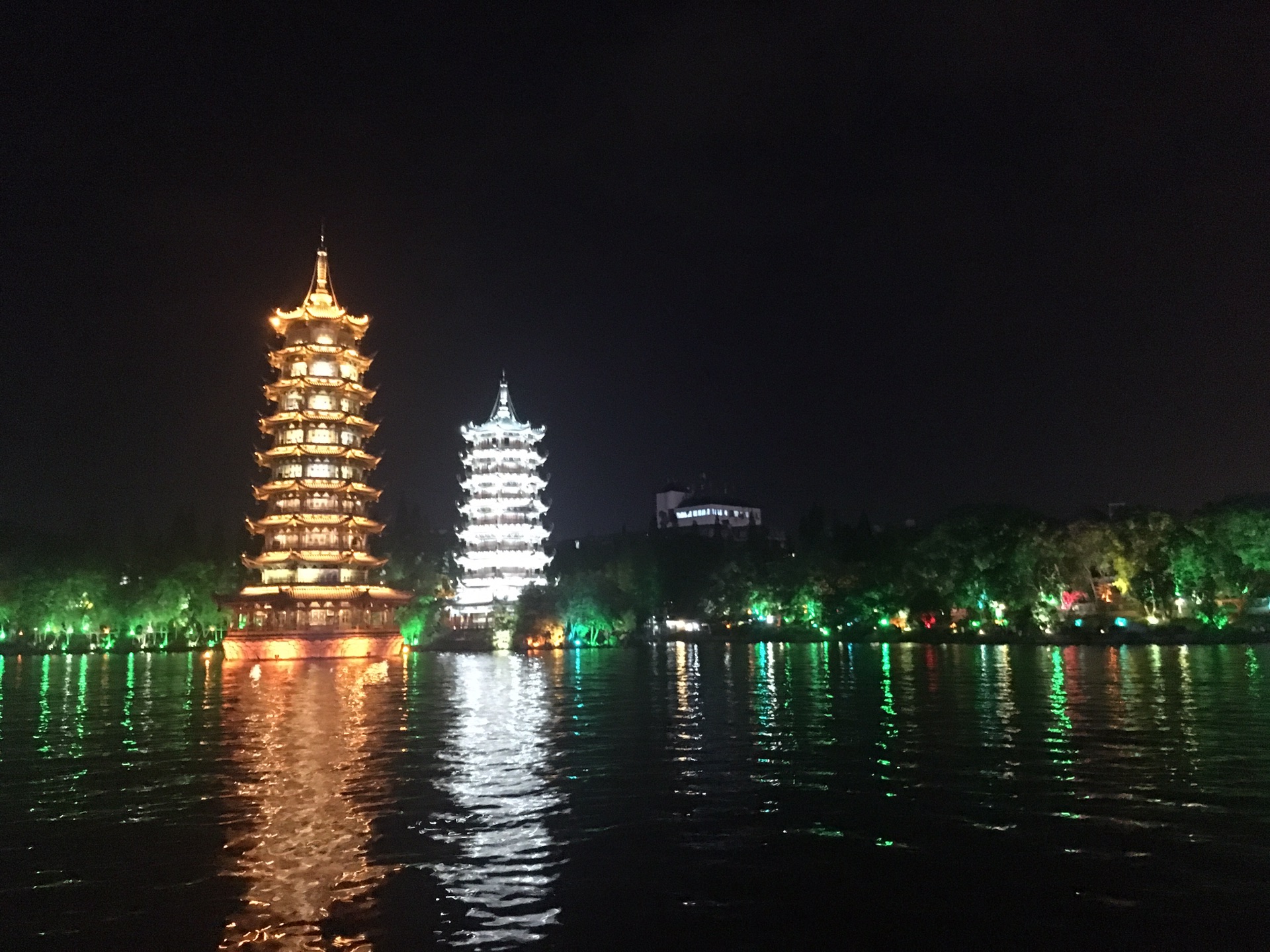 广西省有多少人口2017