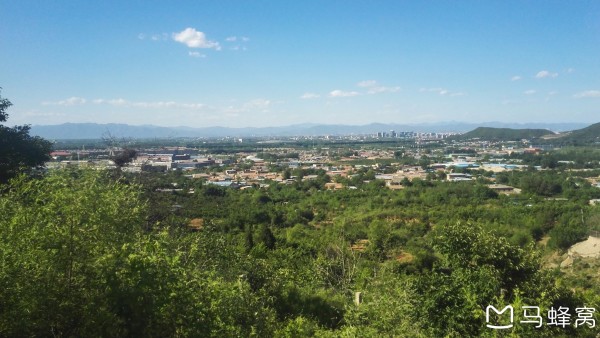 可以爬野山的地方 wKgBEFrVzJyAfoQIAAqNPLA9P_Y79.jpeg?imageView2%2F2%2Fw%2F600%2Fh%2F600%2Fq%2F90