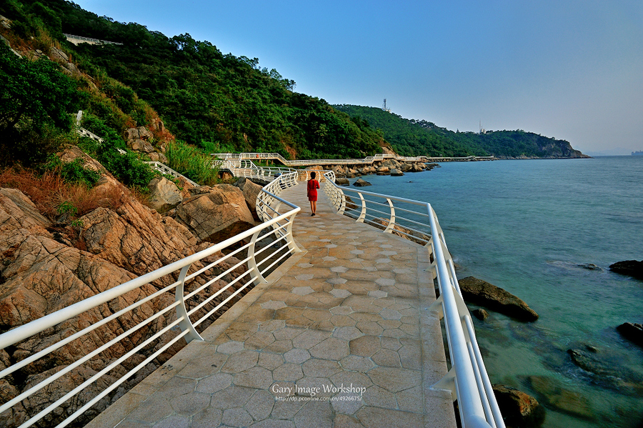 大梅沙海滨栈道 大梅沙海滨栈道西起盐田东港区,东至大梅沙海滨公园
