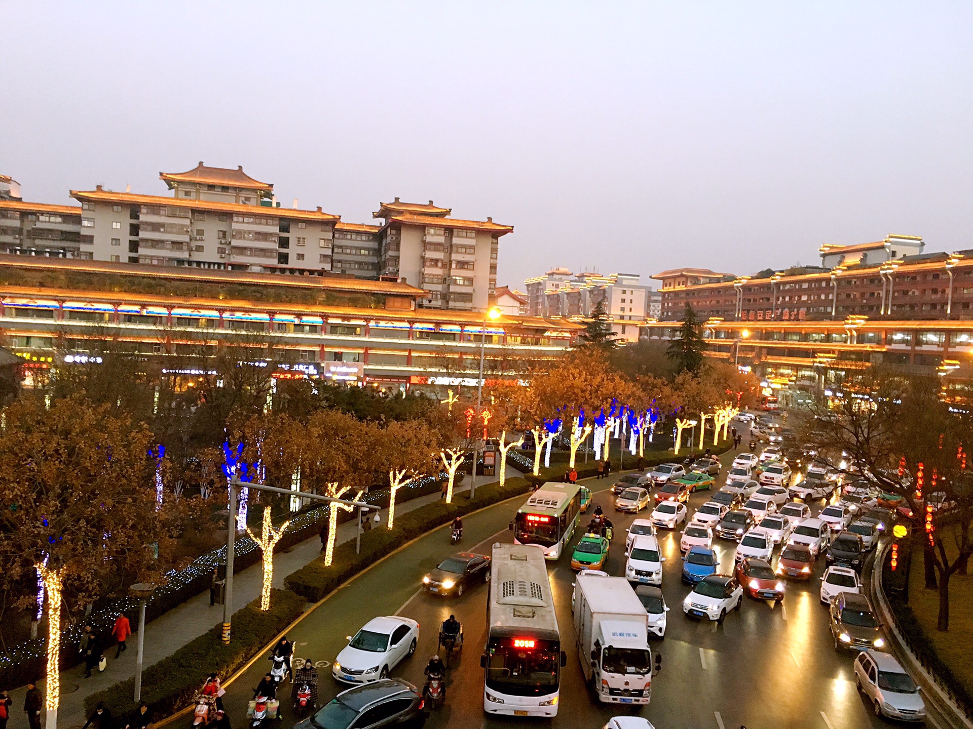 西安旅游人均_西安旅游景点图片