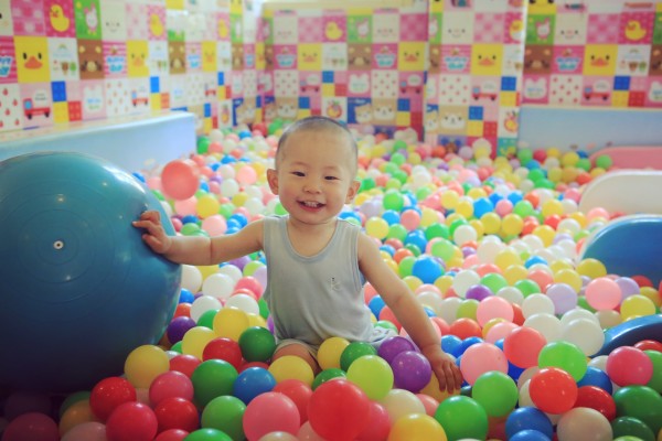 石头儿童彩绘 wKgBEFsy_P2AbhLNAAcdWlxmdmk27.jpeg?imageView2%2F2%2Fw%2F600%2Fh%2F600%2Fq%2F90