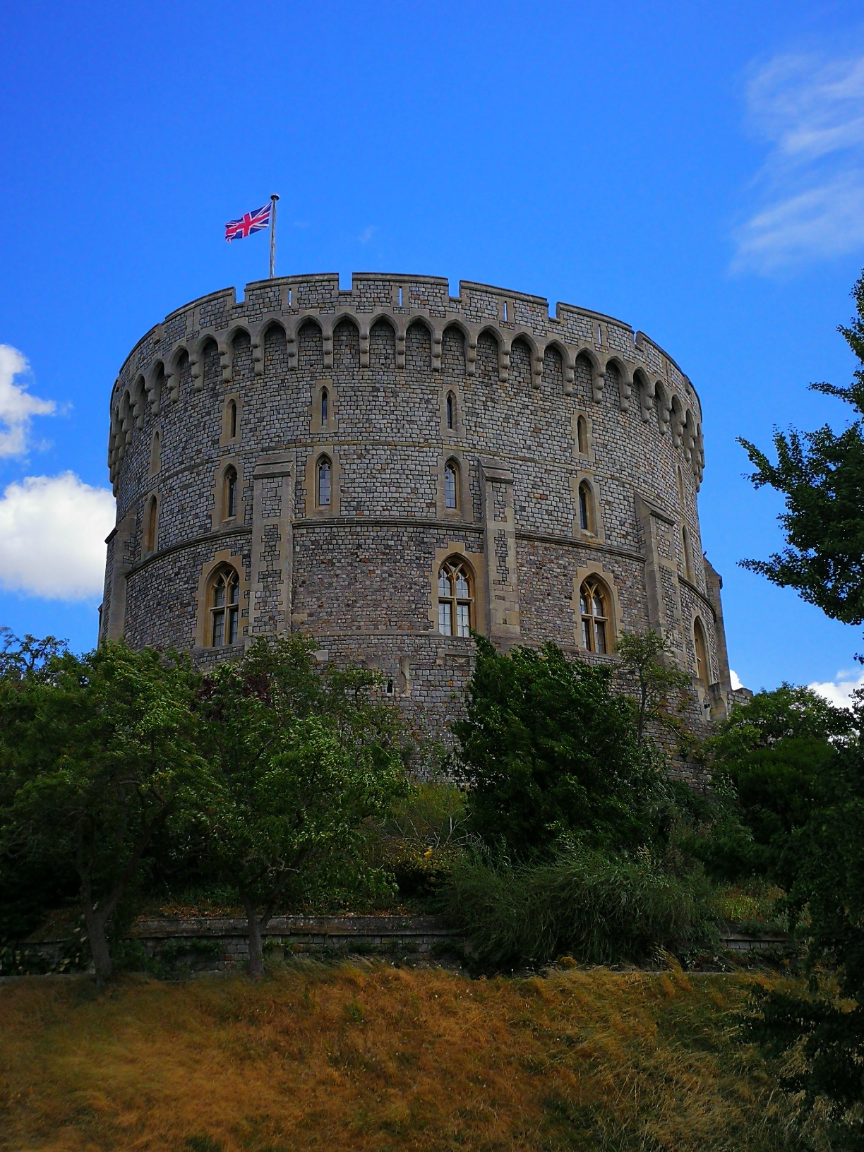 温莎城堡可否带食物进去?城堡内圆塔是否值得一登?