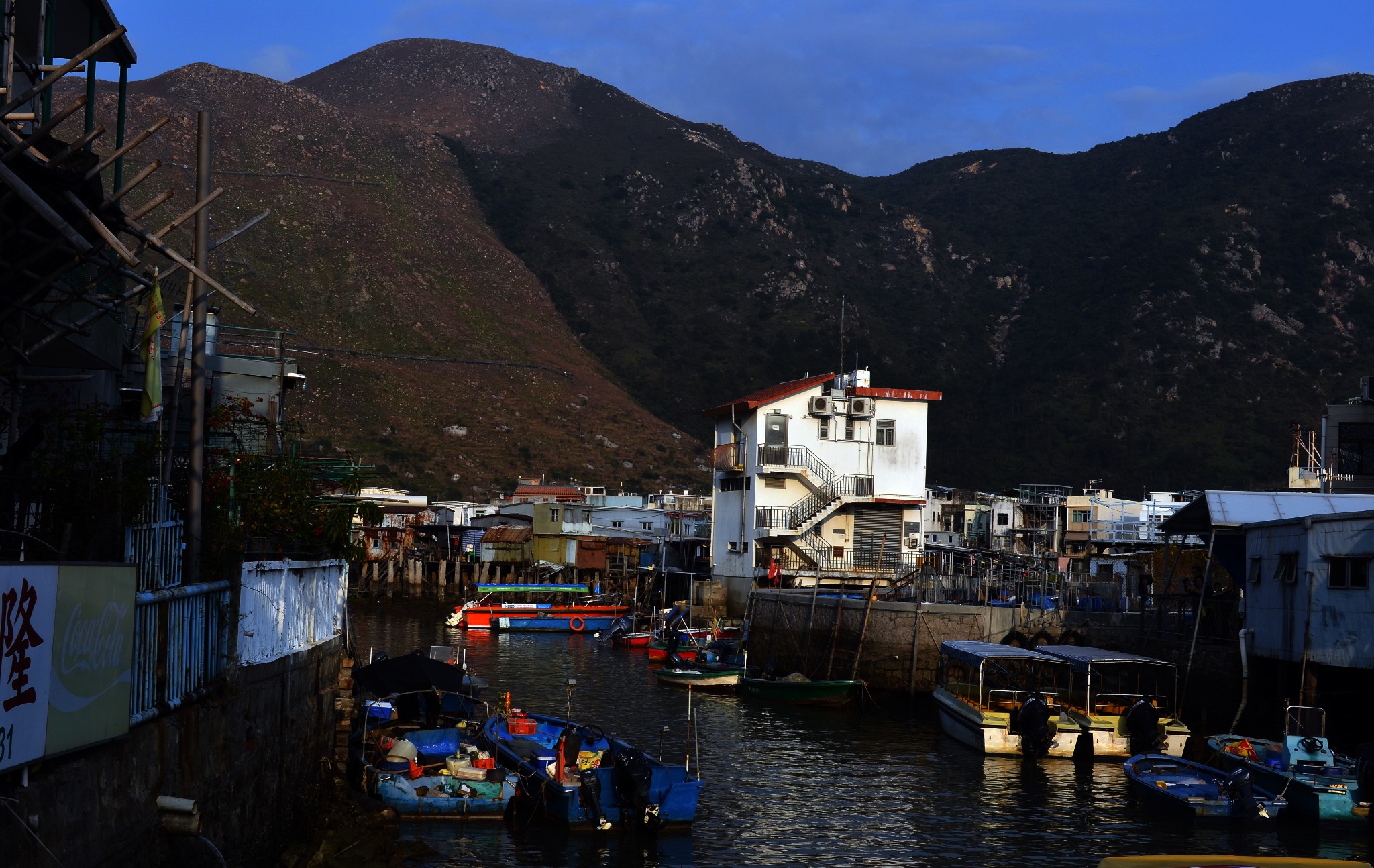 wKgBEFq09MeAbA9WAApdWZSvcS476.jpeg?imageView2%2F2%2Fw%2F680%2Fq%2F90%7CimageMogr2%2Fstrip%2Fquality%2F90