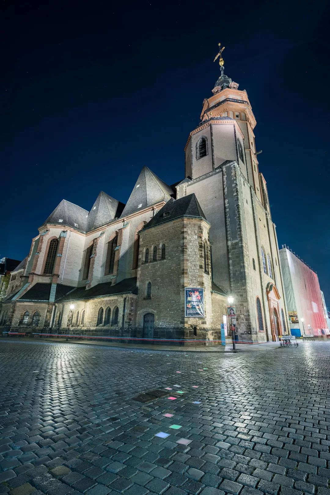 这座教堂,点燃了柏林墙倒塌的导火索 | 漫游莱比锡