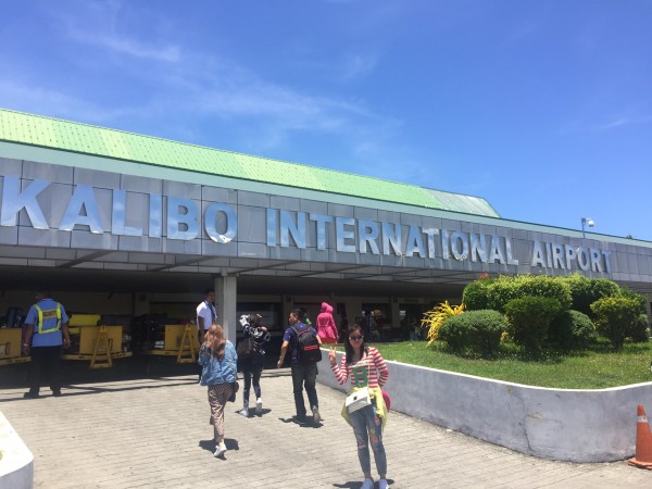 大机场和小机场哪个好 wKgBEFtS_CSAavyyAAltusd7xIw33.jpeg?imageView2%2F2%2Fw%2F600%2Fh%2F600%2Fq%2F90