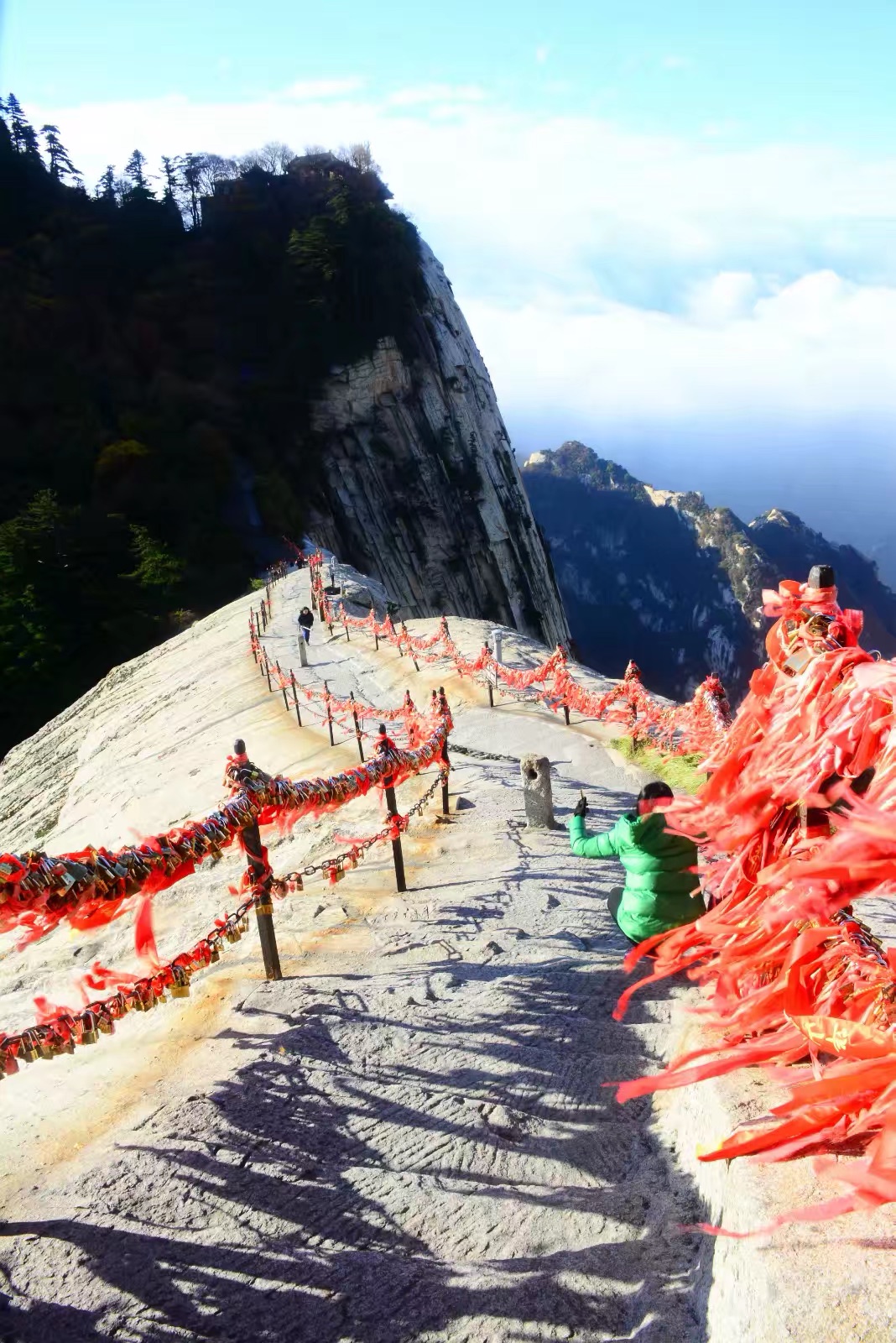 华山徒步一日游