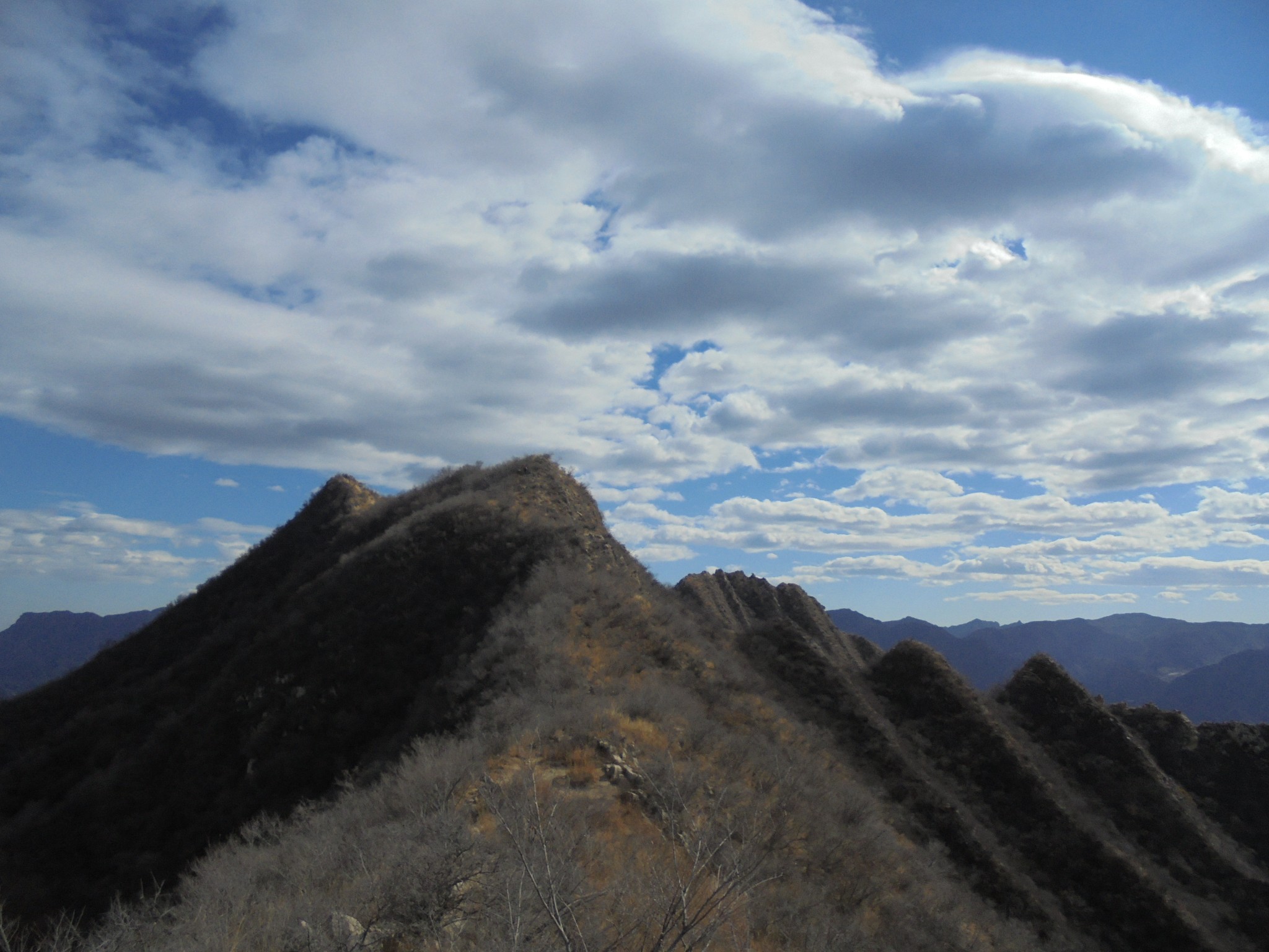 wKgED1vVcqyAVJKrAAd1CgjbPOg68.jpeg?imageView2%2F2%2Fw%2F600%2Fh%2F600%2Fq%2F90