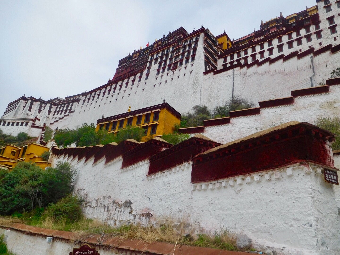 wKgED1u04LeAYA1GAAdrNrEdtUM85.jpeg?imageView2%2F2%2Fw%2F680%2Fq%2F90%7CimageMogr2%2Fstrip%2Fquality%2F90