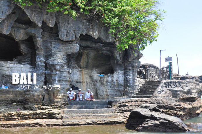 wKgByU-wayDjHs_BAAI42hnCdYs09.jpeg?imageView2%2F2%2Fw%2F600%2Fh%2F600%2Fq%2F90