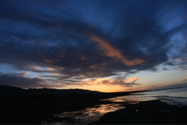 什么时候开始天黑得晚 wKgB21BnDPLaE5PRAAvq5SRF5Lo84.jpeg?imageView2%2F2%2Fw%2F600%2Fh%2F600%2Fq%2F90