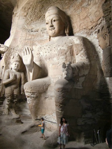 云岗石窟上午人多下午人多 wKgB21Ac227al_pzAC4dZreEGDI66.jpeg?imageView2%2F2%2Fw%2F600%2Fh%2F600%2Fq%2F90