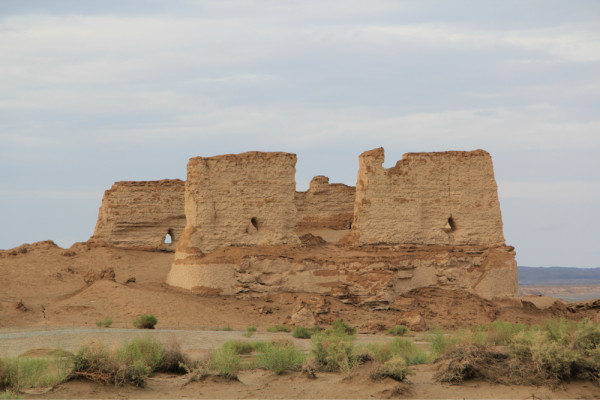 长桥什么的成语_西湖长桥图片(3)