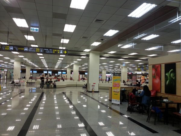 松山机场在台湾哪个省 wKgB4lOL4gqABUkCAAnSliVDrUg62.jpeg?imageView2%2F2%2Fw%2F600%2Fq%2F90