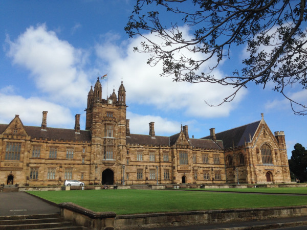 greyhound是什么公司 wKgB6lTtkYGALfMoABLXhXmv9oI92.jpeg?imageView2%2F2%2Fw%2F600%2Fq%2F90%7CimageMogr2%2Fstrip%2Fquality%2F90