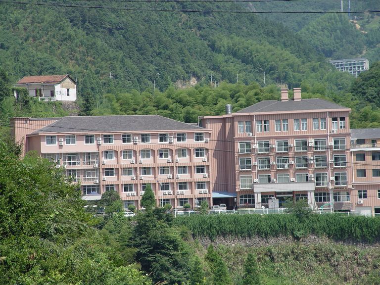 临安天目山玉龙山庄