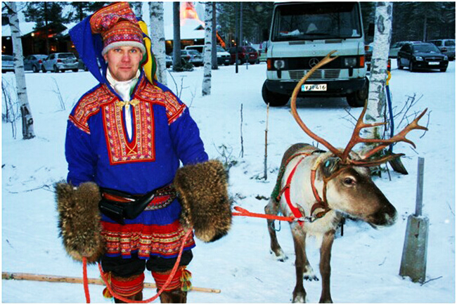 我们在芬兰北极村，吃了圣诞老人的驯鹿