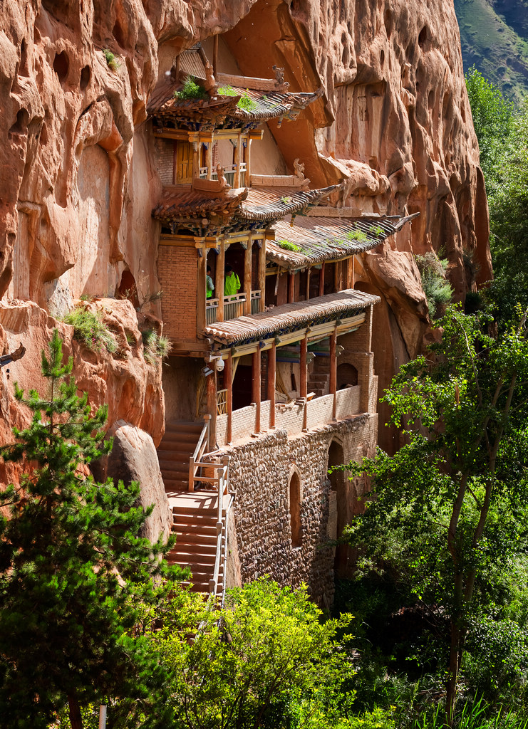 闪光灯: 16                           曝光时间: 1 117/263 马蹄寺