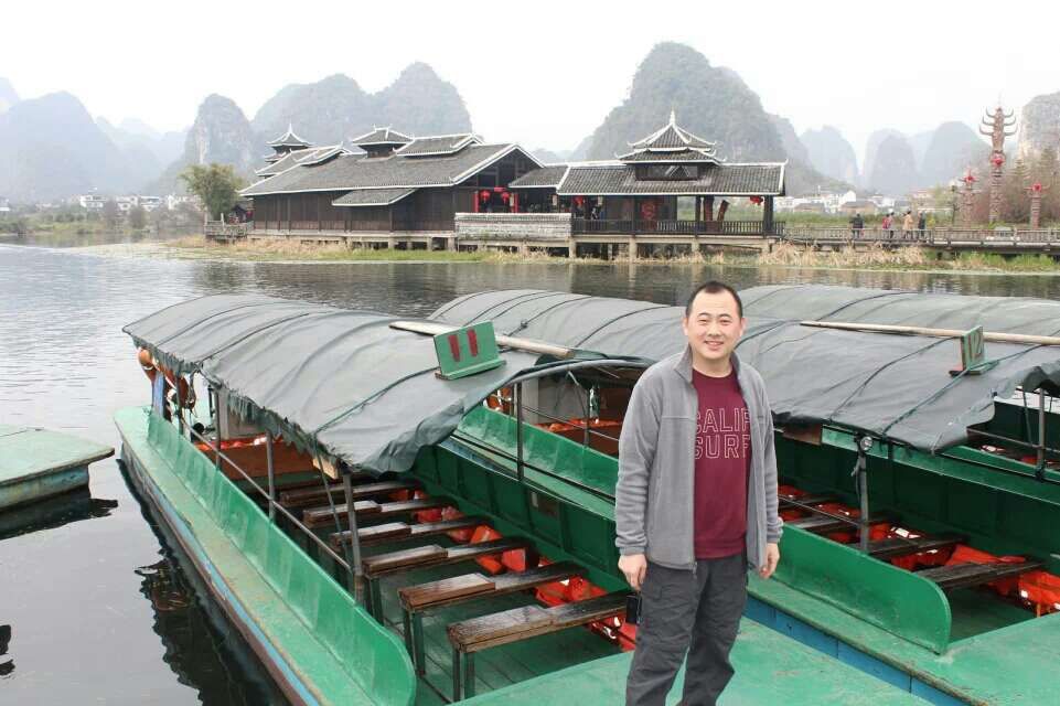 舟江人口_江晚舟图古风(2)